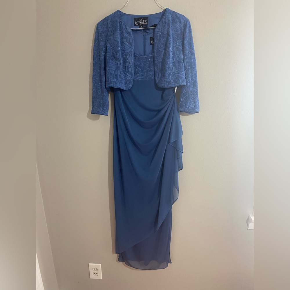 Alex Evenings 2 Piece Long Dress Gown Size 4 Petite Blue Sequins 3/4 Sleeve.